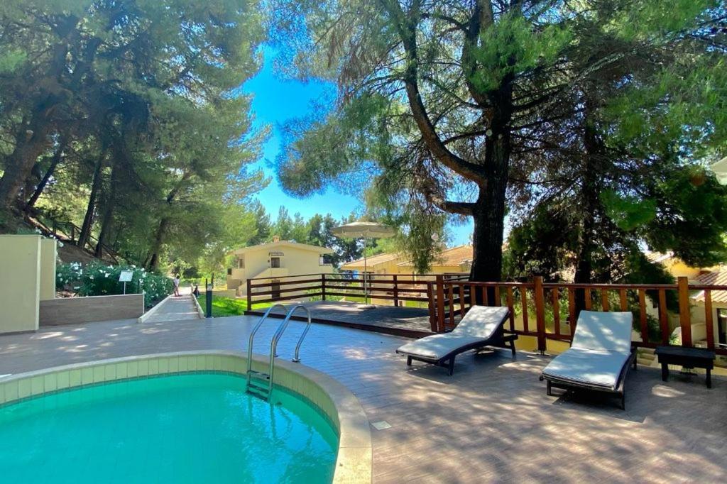 Greek Pride Cronwell Rahoni Hotel (Adults Only) Nea Skioni Exterior photo
