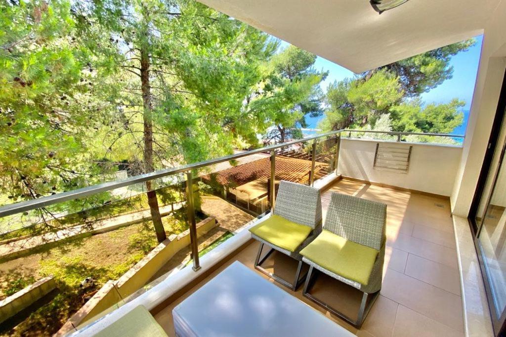 Greek Pride Cronwell Rahoni Hotel (Adults Only) Nea Skioni Exterior photo