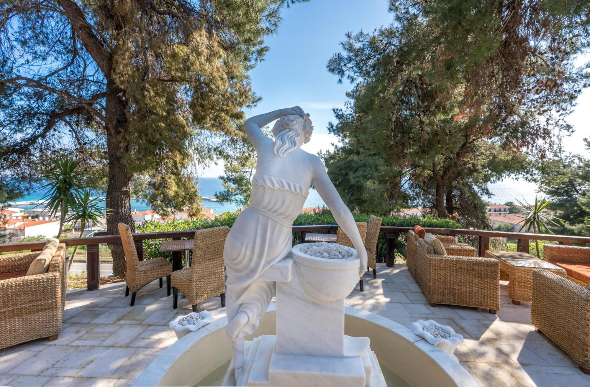 Greek Pride Cronwell Rahoni Hotel (Adults Only) Nea Skioni Exterior photo