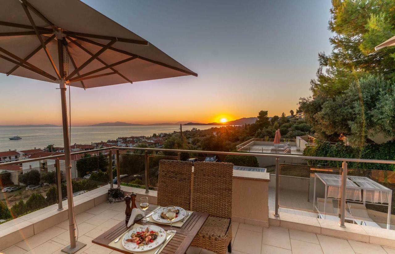 Greek Pride Cronwell Rahoni Hotel (Adults Only) Nea Skioni Exterior photo