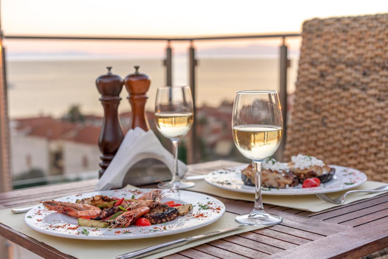 Greek Pride Cronwell Rahoni Hotel (Adults Only) Nea Skioni Exterior photo